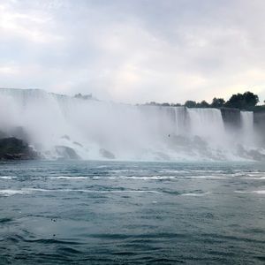 Meet your Posher, Aneka